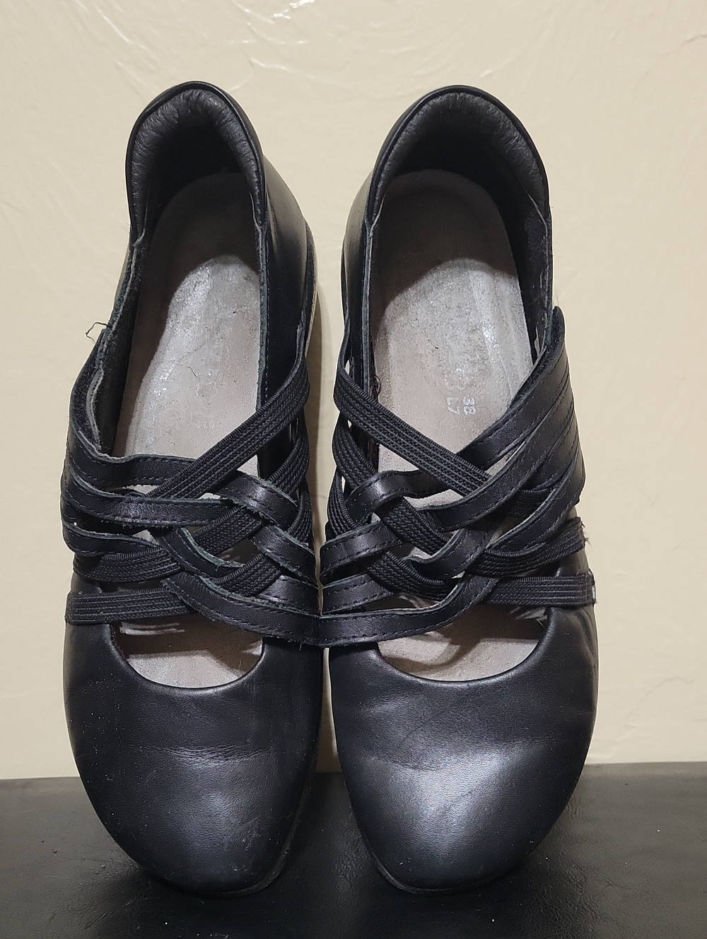 NAOT Womens Size EU38 US7 Black Kawaka Mary Jane Flat Shoes
